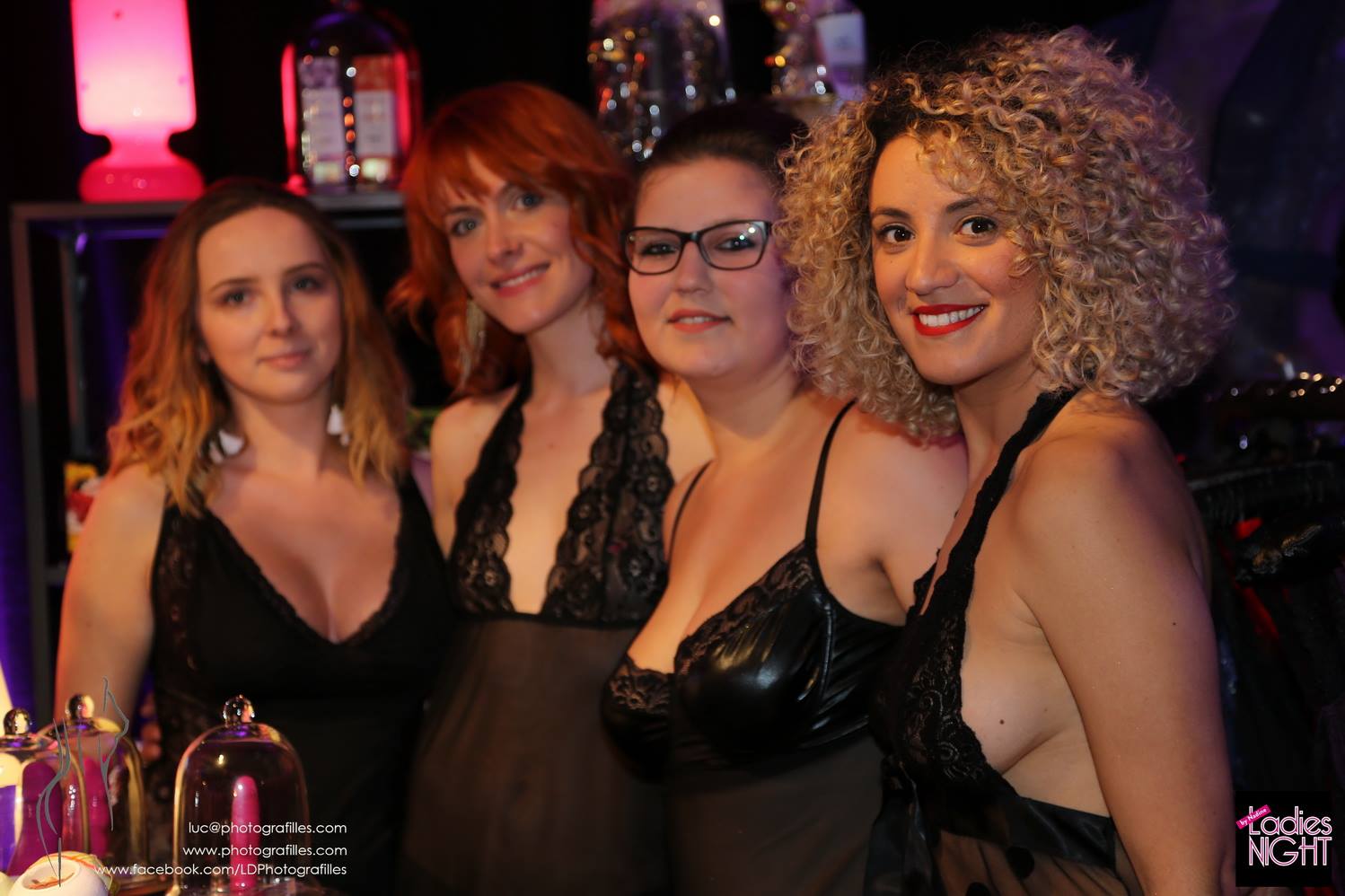 softlove-mannequins-soiréee-filles-copines-lingeries