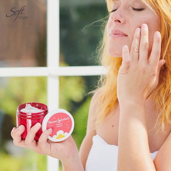 Mousse hydratante parfum monoï